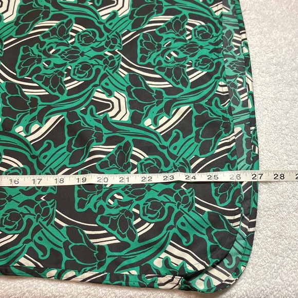 J Crew printed boatneck blouse - Picture 10 of 10